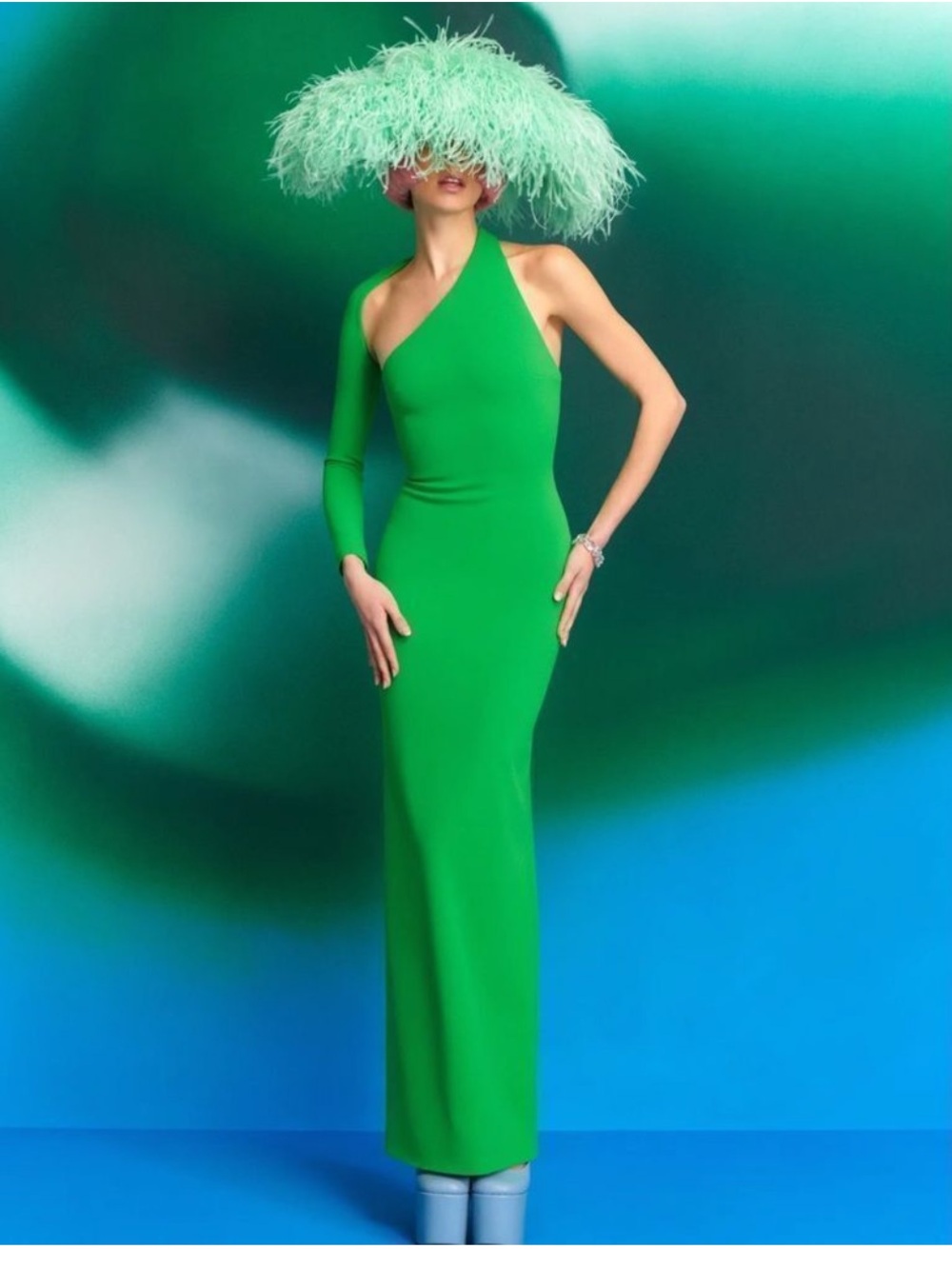 Solace London Saren Green One
Shoulder Maxi Gown Formal Dress gown
